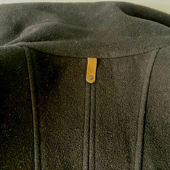 Mackage Wool coat with leather details (Small) - heavy and very warm - Picture 10 of 12